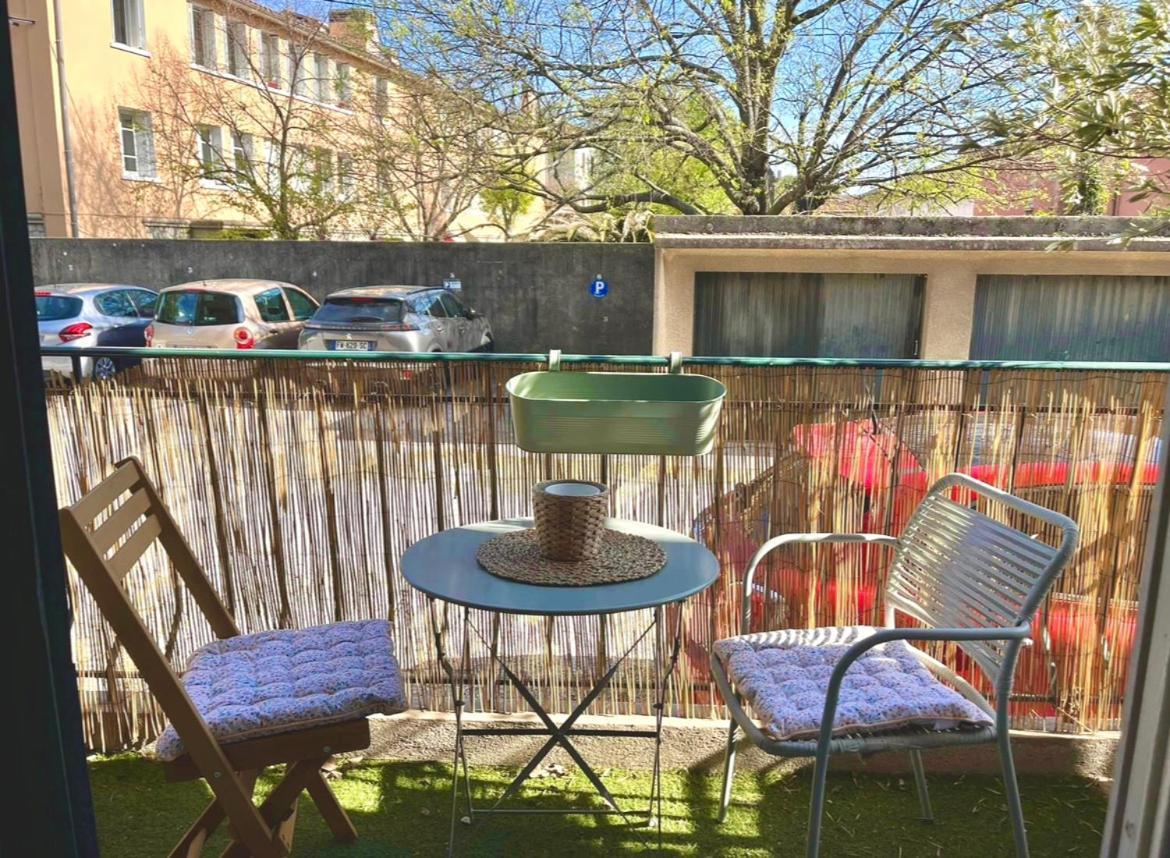 Bel Appartement Lumineux Et Calme A 10Min A Pied Du Centre Aix Avec Parking Et Air Conditionne Aix-en-Provence Eksteriør bilde